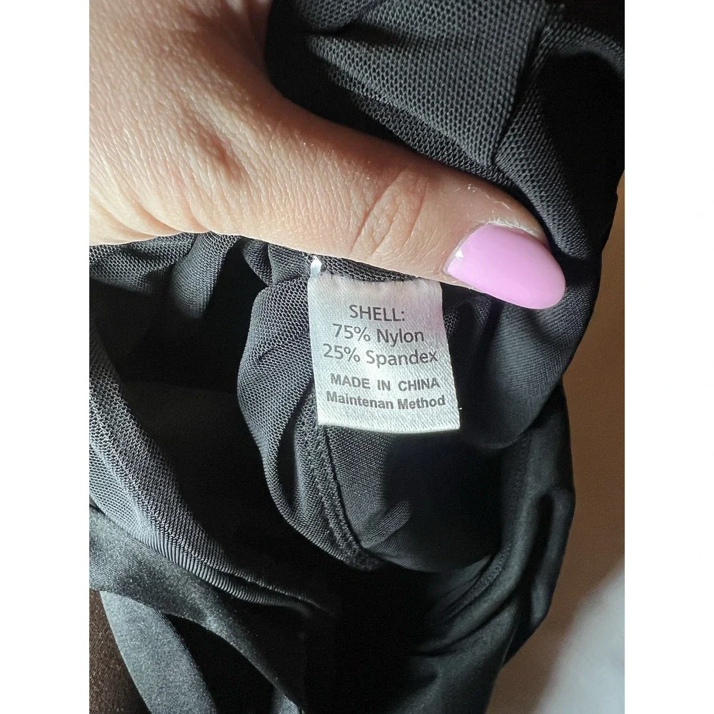 Women's Black Athletic Pickleball Tennis Dress Large Built In‎ Shorts Athletic
